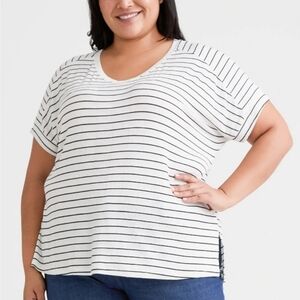 Terra & Sky Plus Size‎ 1X White Black Stripe Tunic Tee Shirt V-Neck Casual